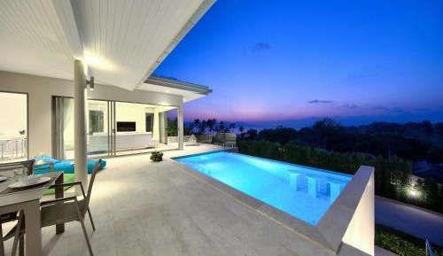 Villa BB7 - 3 Bedrooms en-suite, Private Infinity Pool, Sea-view