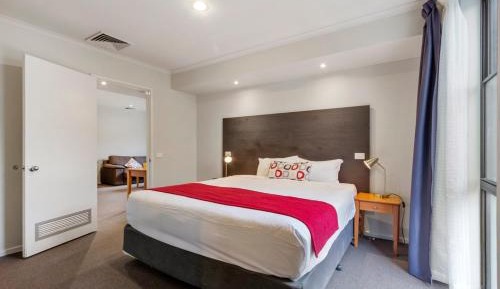 One-Bedroom Executive Spa Apartment