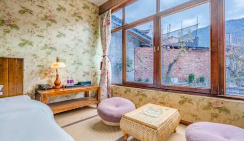 Superior Twin Room with Garden View
