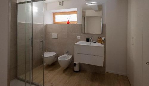 Deluxe Studio