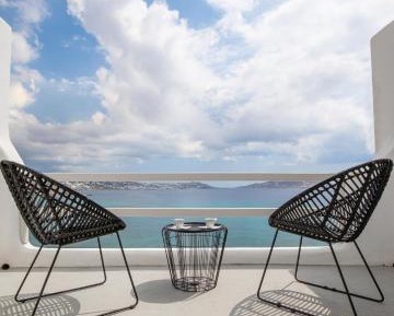 Executive Suite with Panoramic Sea View