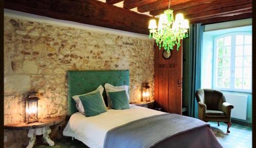 Deluxe Double Room with Bath