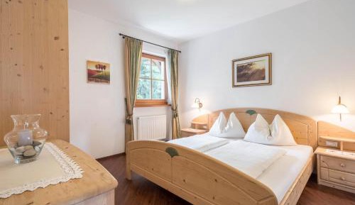Superior One-Bedroom Apartment