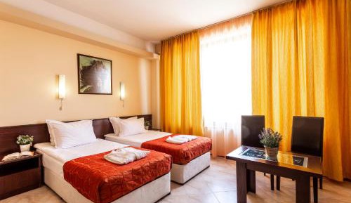 Double or Twin Room without Balcony