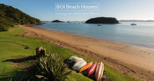 Absolute Beachfront Superior Two-Bedroom Apartment - Beachview Apartment