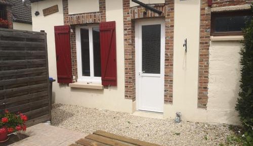One-Bedroom Cottage