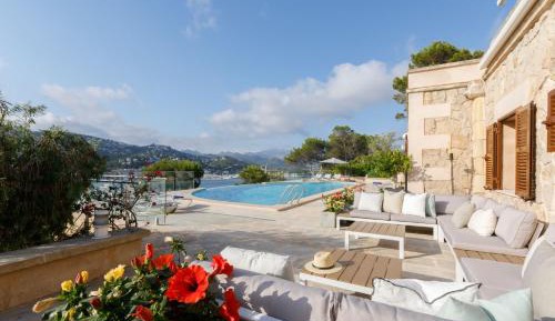 Villa with Sea View