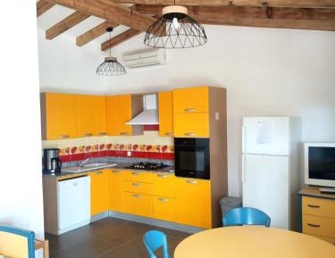 Comfort One-Bedroom Villa with Sea View