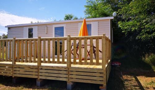 Deluxe Bungalow with Garden View