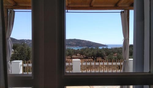 Studio with Sea View (3 Adults)