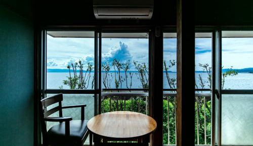 Family Room with Sea View