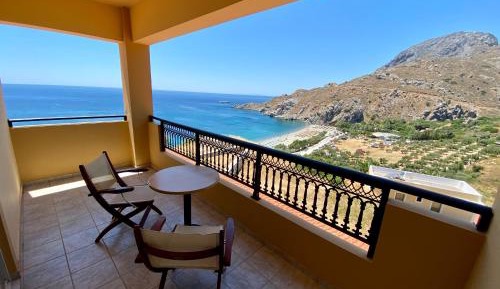 Studio Apartment with Sea View