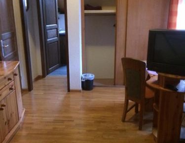Twin Room with Private Bathroom
