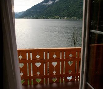 One-Bedroom Apartment with Terrace and Lake View