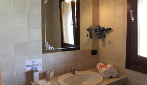 Classic Quadruple Room