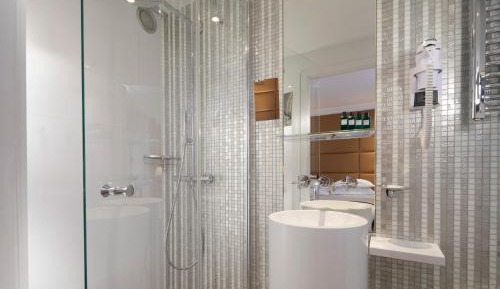 Deluxe Double Room with Terrace