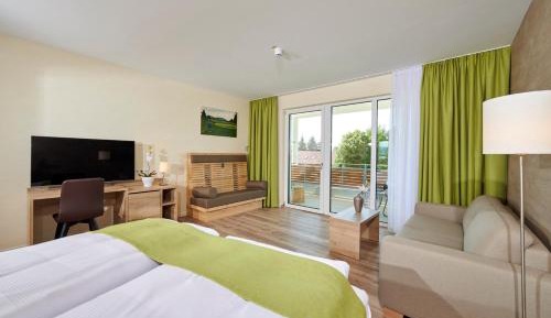 Deluxe Double Room with Balcony
