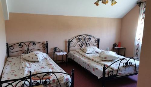 Comfort Triple Room with Shower