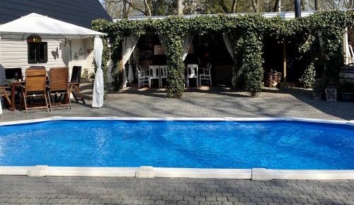 Three-Bedroom Holiday Home 