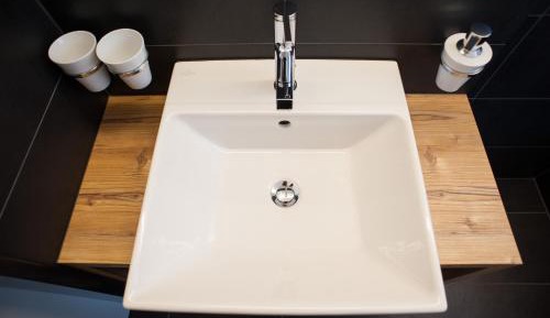 Deluxe Two-Bedroom Apartment