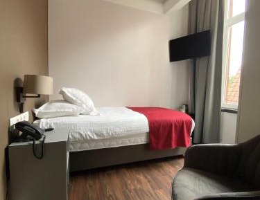 Budget Single Room