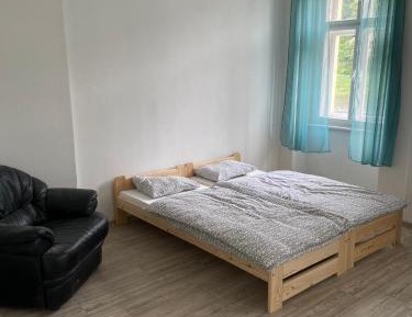 Economy Twin Room