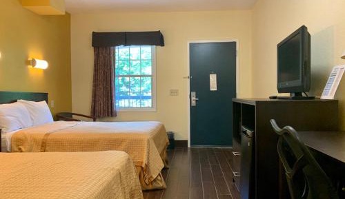 Double Room with Two Double Beds - Non-Smoking