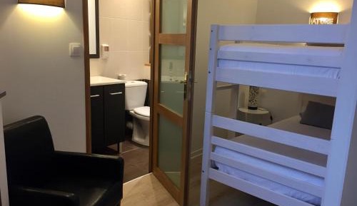 Superior Family Room with Loire View