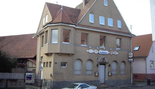 Triple Room with Shared Bathroom