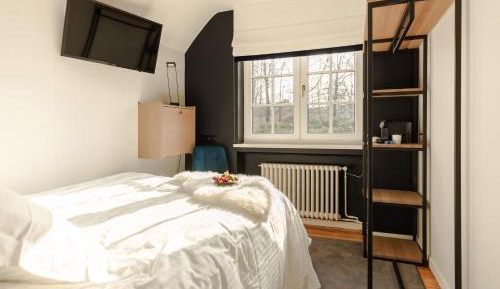 Single Room with Garden View
