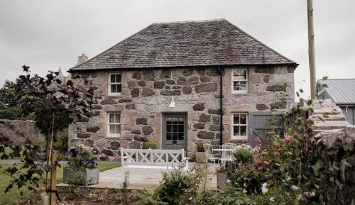 Two-Bedroom Lodge