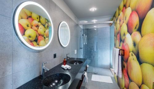 King Room with Mountain View