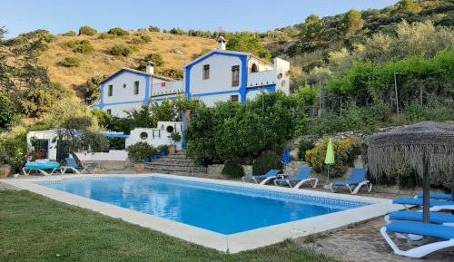 Holiday Home (4 Adults)