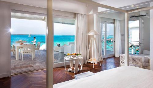 One-Bedroom Overwater Villa