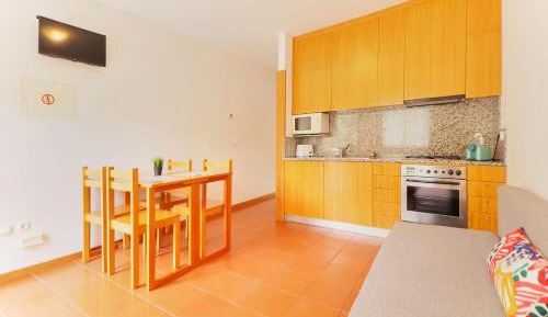 One-Bedroom Apartment (3 Adults)