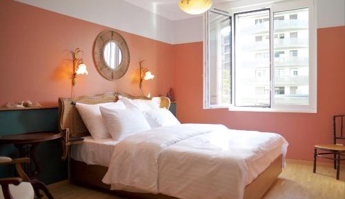 Double Room with Shared Bathroom
