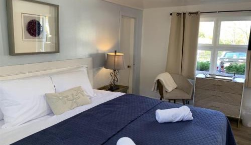 Standard King Room