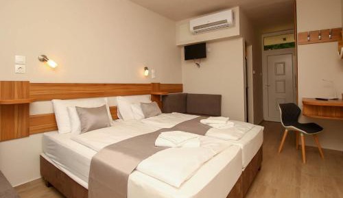 Twin Room with Extra Bed