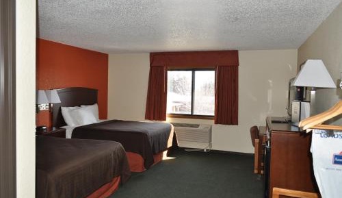 Queen Room with Two Queen Beds - Non-Smoking