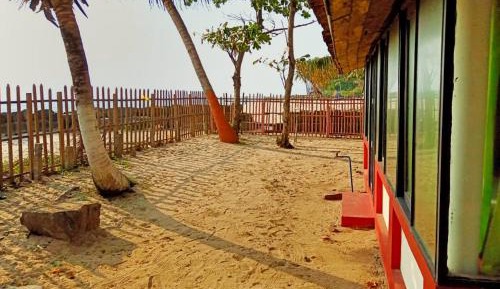 Deluxe Double Room with Balcony and Sea View