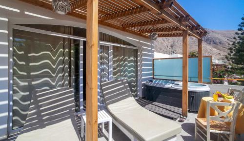 Suite with Hot Tub