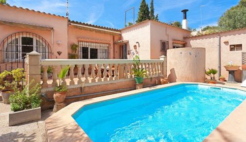 Villa with Private Pool
