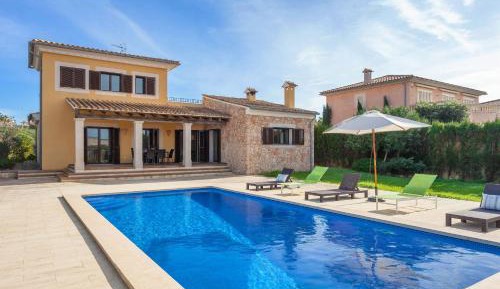 Villa with Private Pool