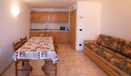 One-Bedroom Apartment (2 Adults)