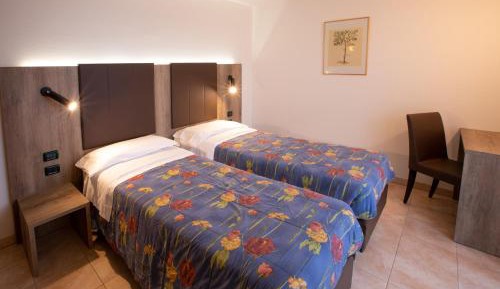 Two-Bedroom Apartment (2 Adults + 4 Children)