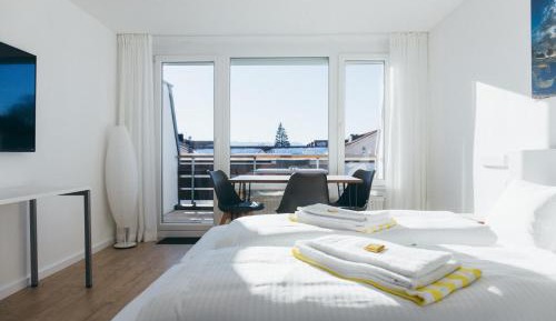 Studio with Balcony