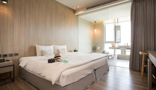 Staycation Offer - Standard Double Room with Bath with Half board