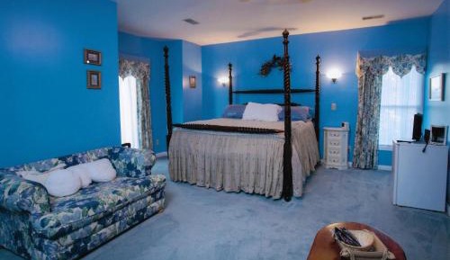 Deluxe King Suite