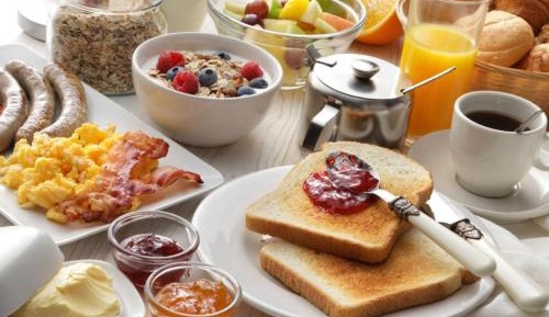 Staycation offer - Superior Room with Free Room Upgrade, Breakfast for 2 people, Free Snack and Mulled Wine per stay
