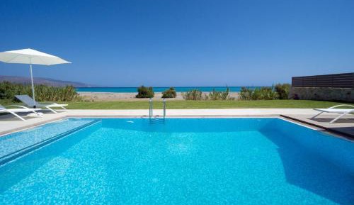 Villa - Beach Front